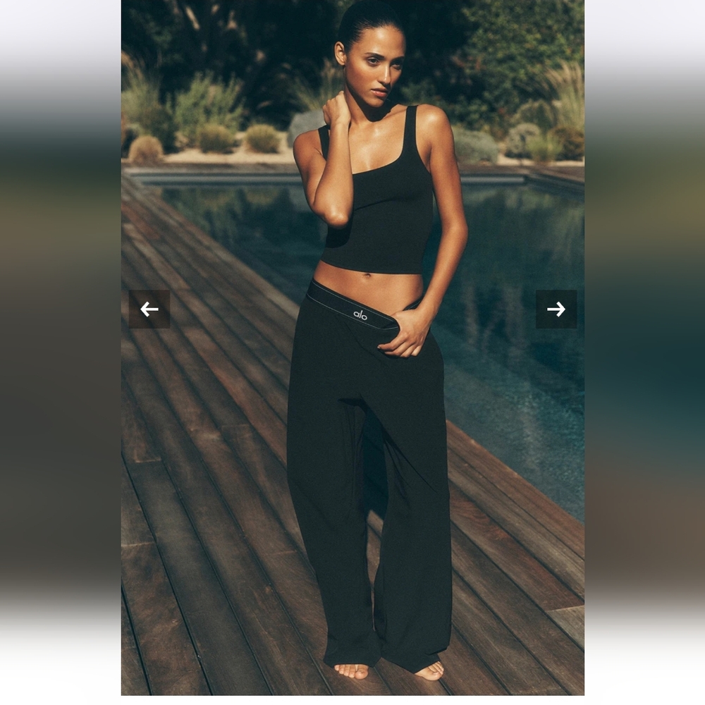 BNWT !!! alo yoga Suit Up Trouser In Black size XS Regular - Picture 4 of 13